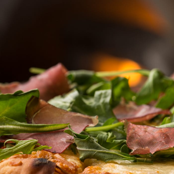 Pizza Verde & Roja.