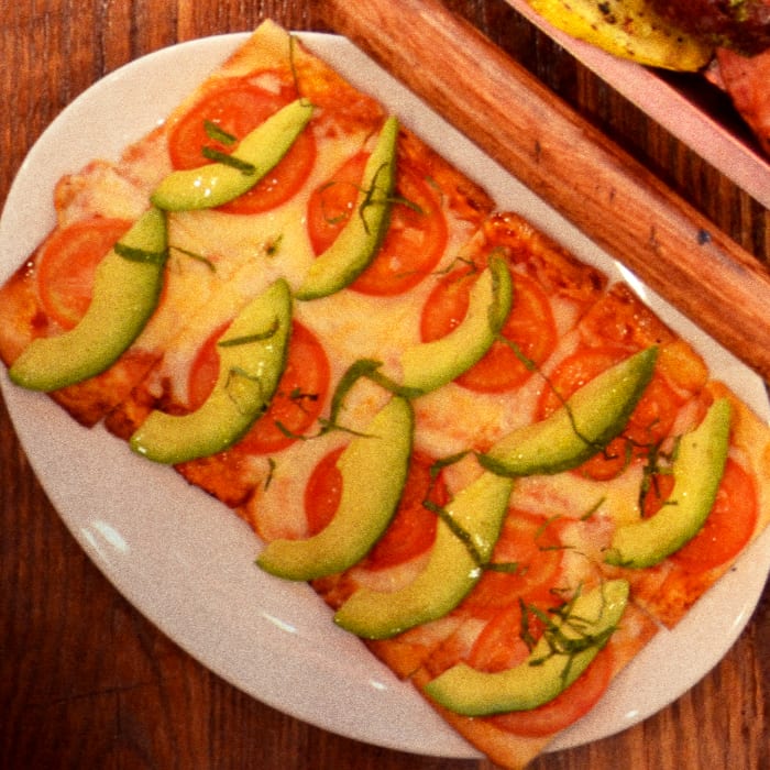 Pizza Avocado.